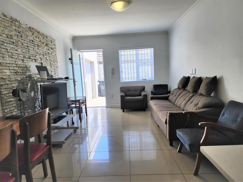 2 Bedroom Property for Sale in Grassy Park Western Cape